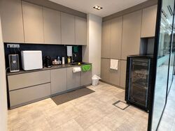 Ngee Ann City (D9), Office #635425581